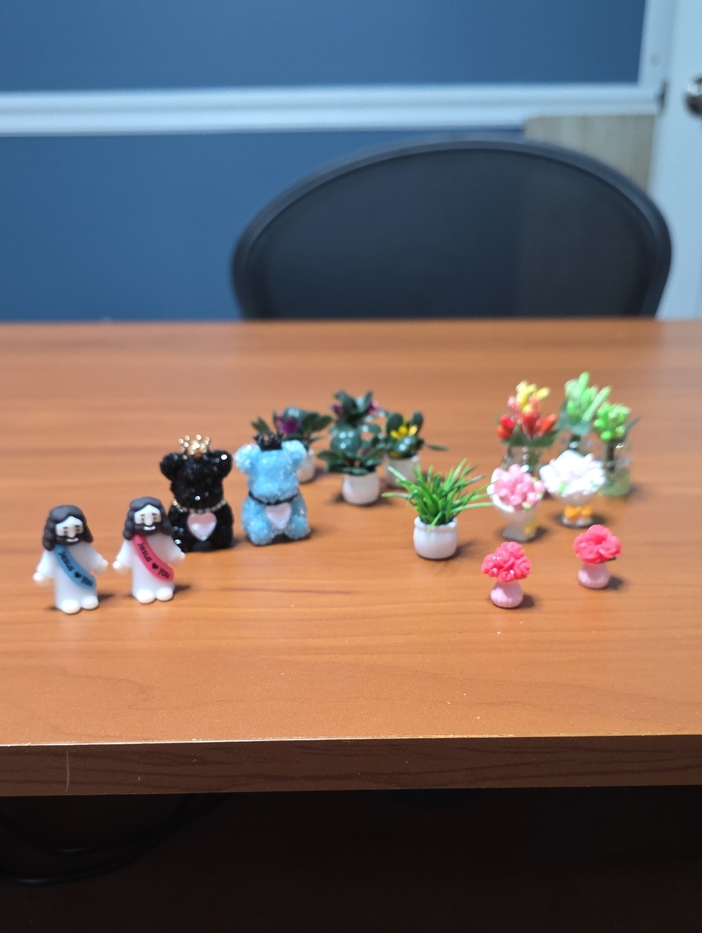 Miniature Plant, Bear, And Jesus Figurine Set - Assorted Colors